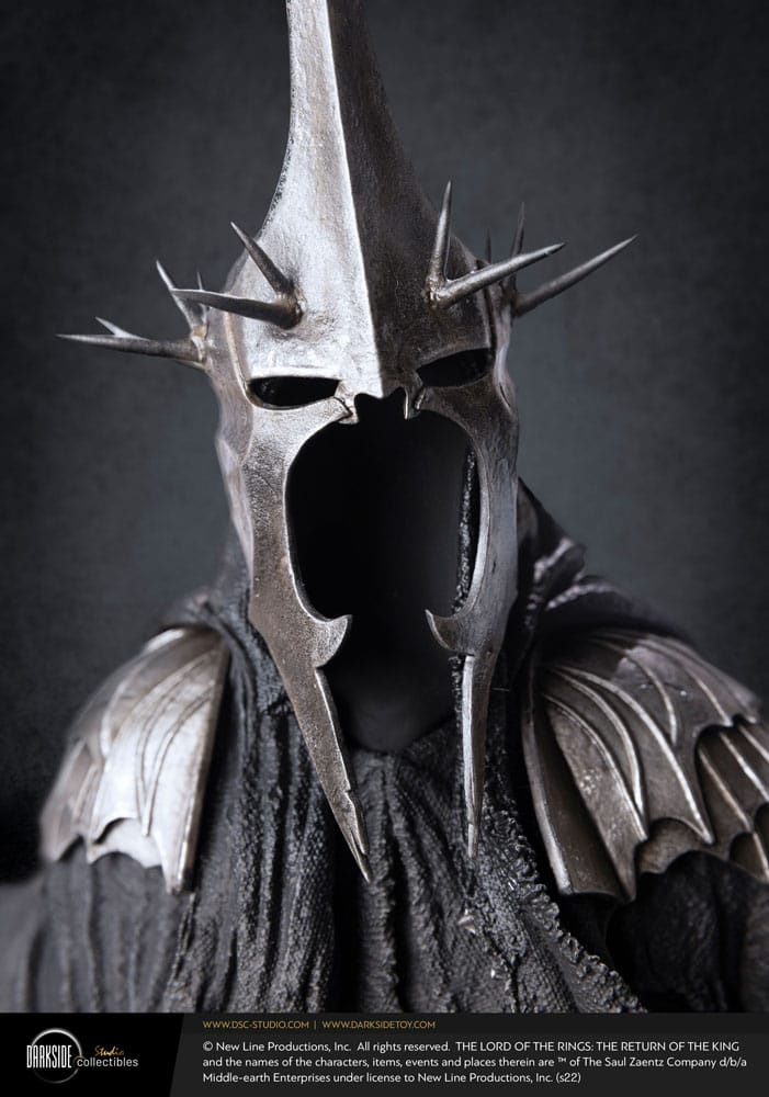 Statuette Le Seigneur des Anneaux Witch-King of Angmar avec parties interchangeables