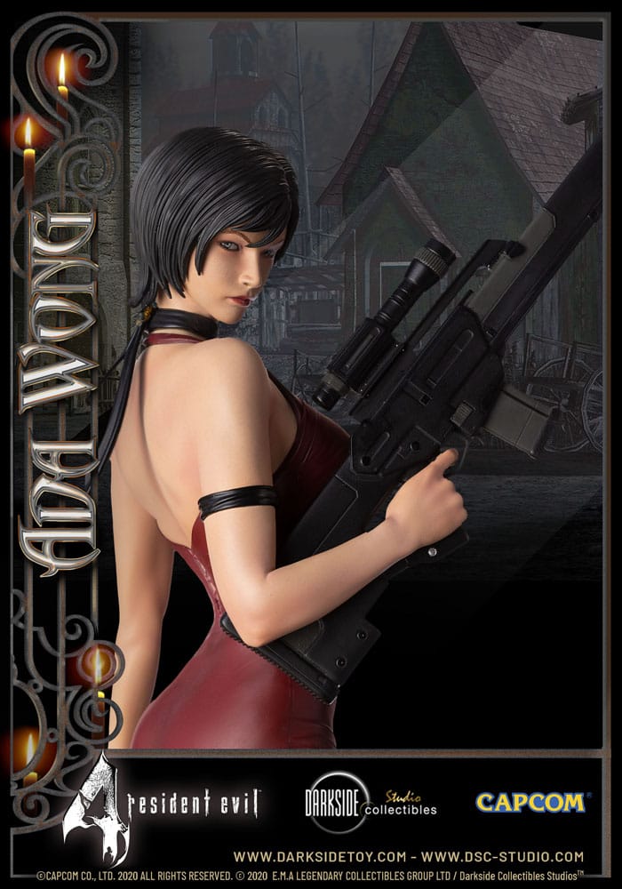 Ada Wong en pleine action, pistolet à la main, détails du costume