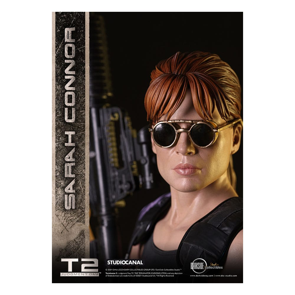 Statuette Terminator 2 Sarah Connor - Vue d'ensemble de la posture de combat
