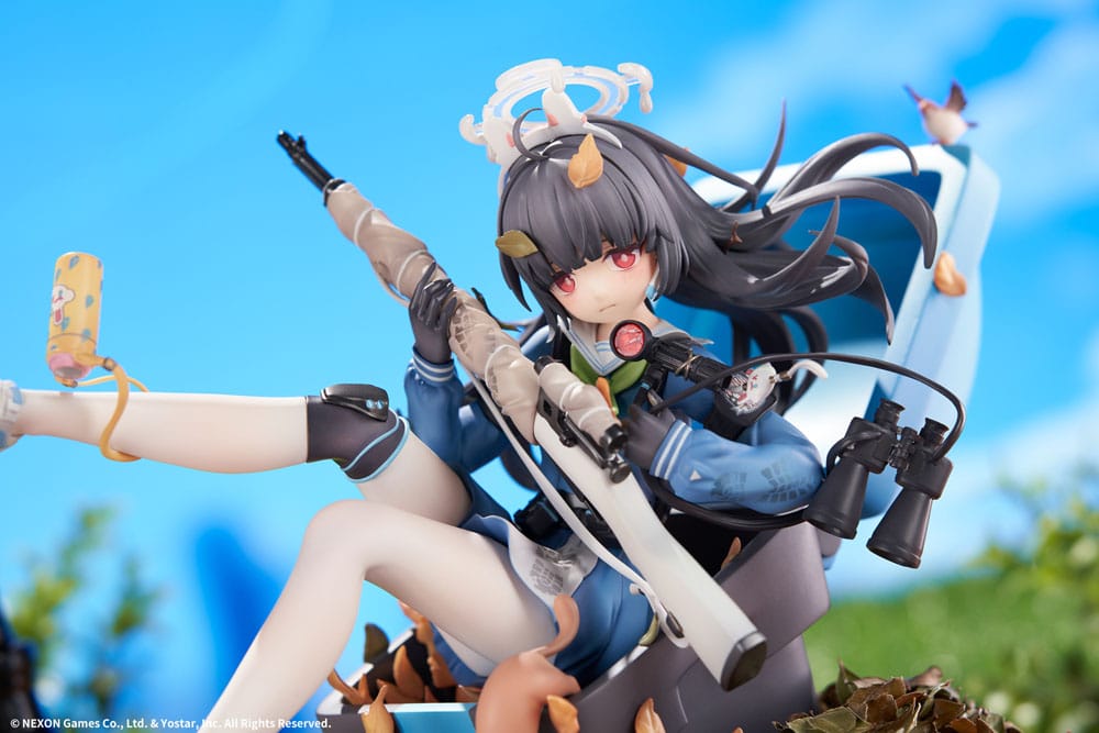 Figurine PVC Miyu 1/7 - Gros plan sur les accessoires et vêtements