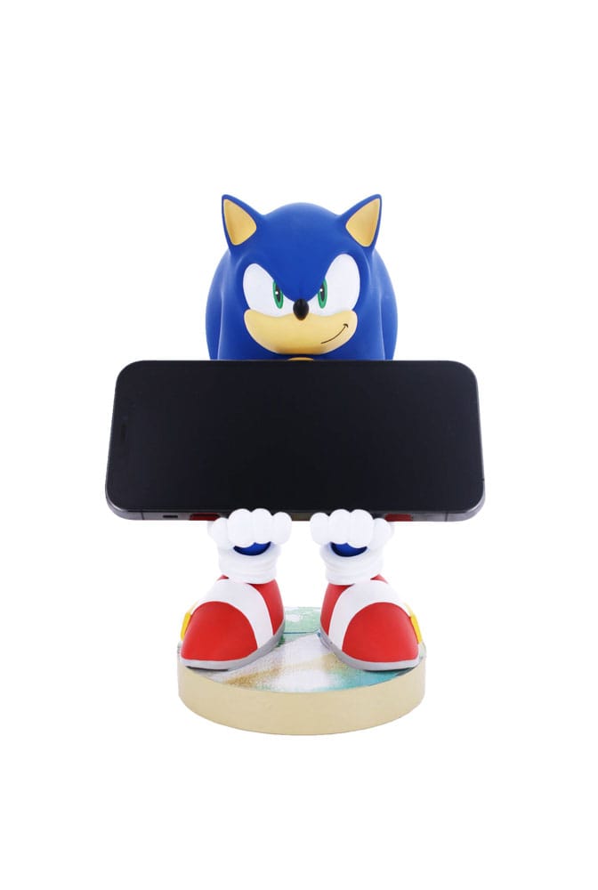 Gros plan sur la tête de Sonic du support Cable Guys