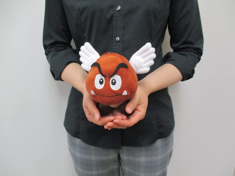 Peluche Paragoomba Super Mario dans un environnement de jeu vidéo