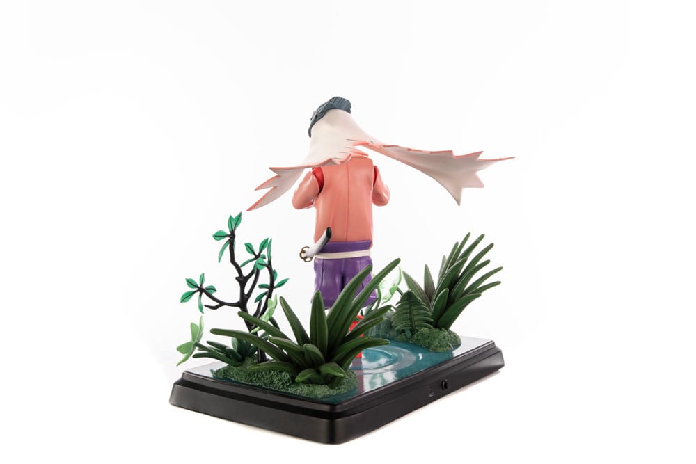 Statuette First 4 Figures Waka Okami, montrant les détails du socle