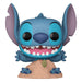 Figurine Funko POP! Stitch in Sand de Lilo & Stitch en vue de face, montrant Stitch souriant et détendu sur le sable.