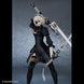 Statuette NieR Automata 2B, emballage boîte-fenêtre, présentation du produit