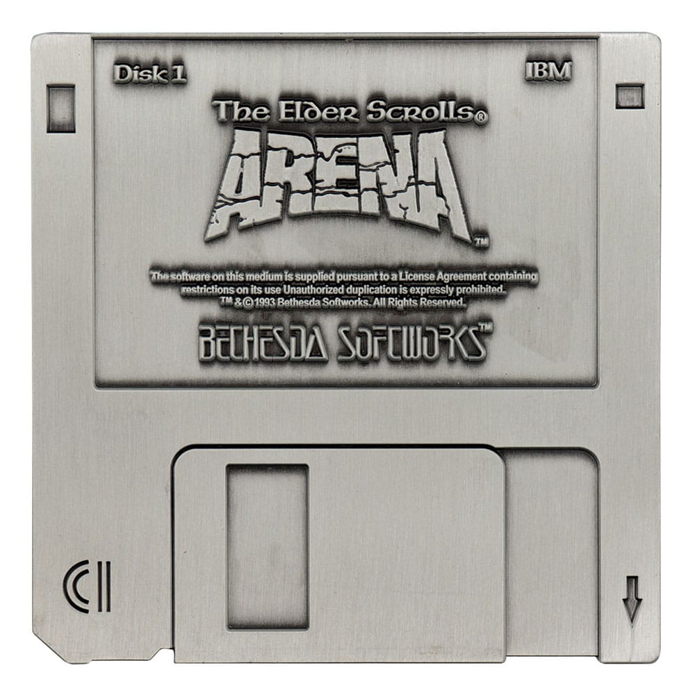 Réplique métal The Elder Scrolls Arena Floppy Disk FaNaTtik vue de face