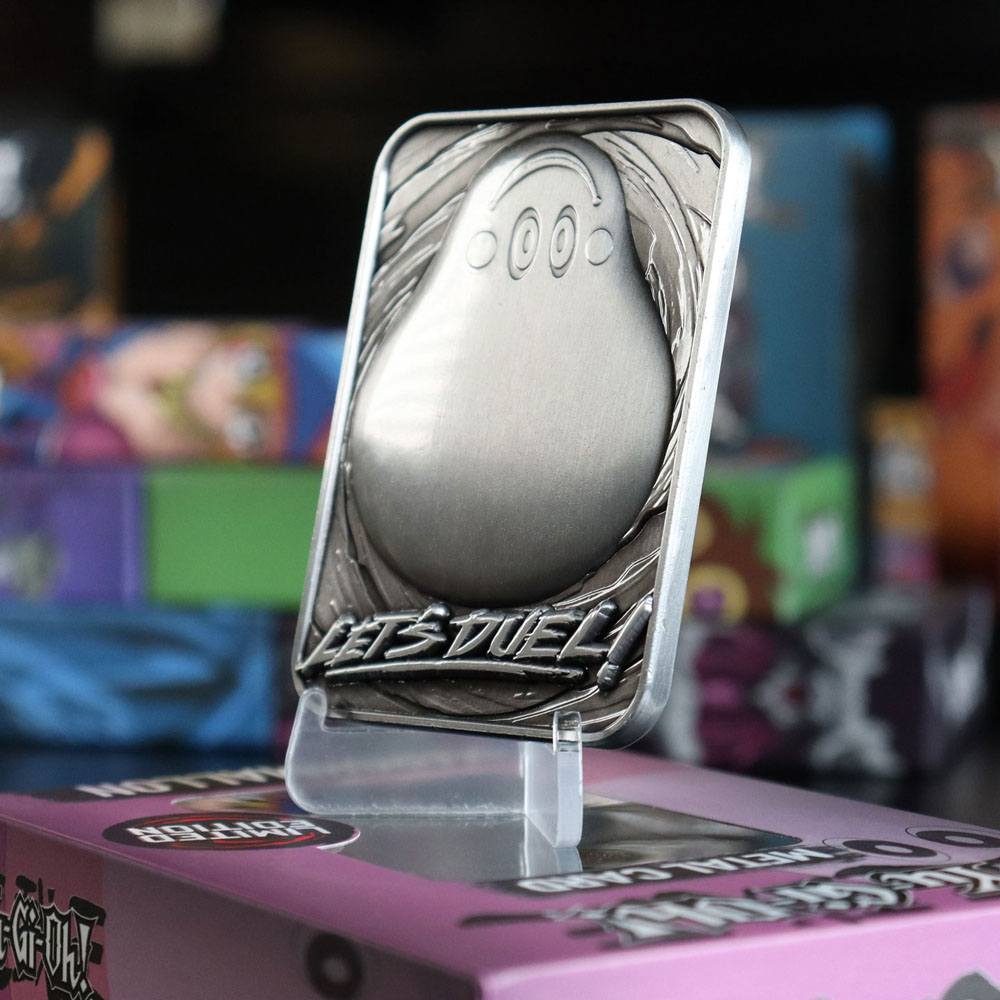 Vue d'ensemble de la réplique Marshmallon Yu-Gi-Oh! et de ses dimensions