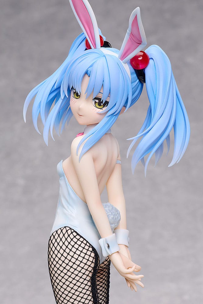 Statuette Ruri Hoshino Bunny Ver. sous un angle différent, mettant en valeur sa pose
