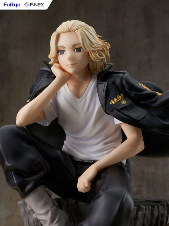 Statuette Tokyo Revengers Manjiro Sano sur son socle