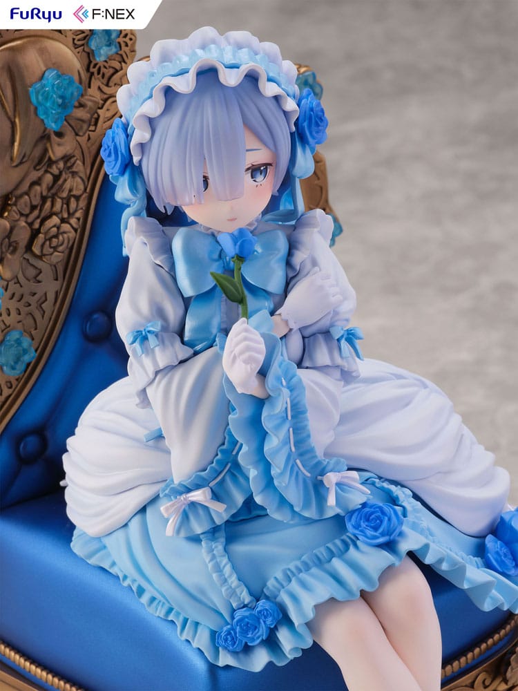 Rem Gothic Ver. Re:ZERO, vue de dos avec les finitions de la robe