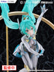 Hatsune Miku F:NEX, gros plan sur les accessoires et la texture des vêtements