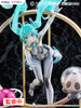 Détail des mains et des éléments décoratifs de la statuette Hatsune Miku 1/7