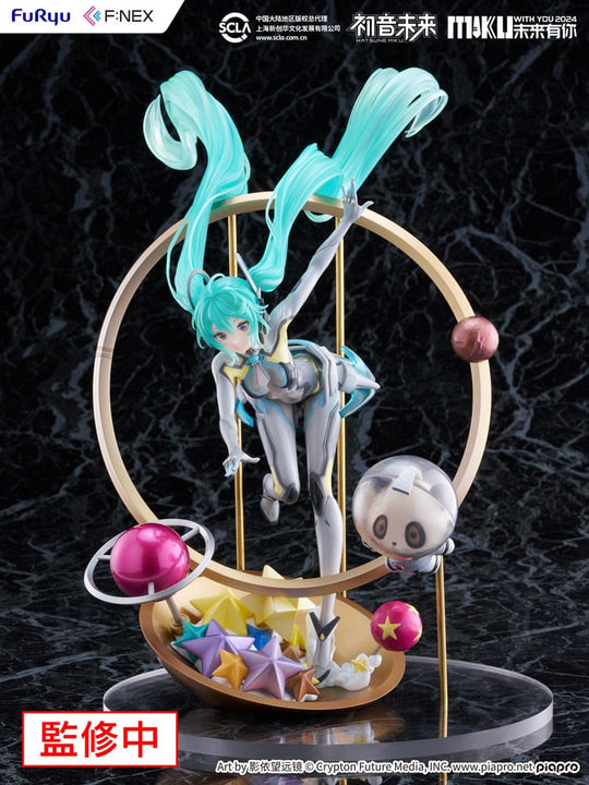Hatsune Miku F:NEX Miku with You 2024 Ver., vue artistique avec effets lumineux