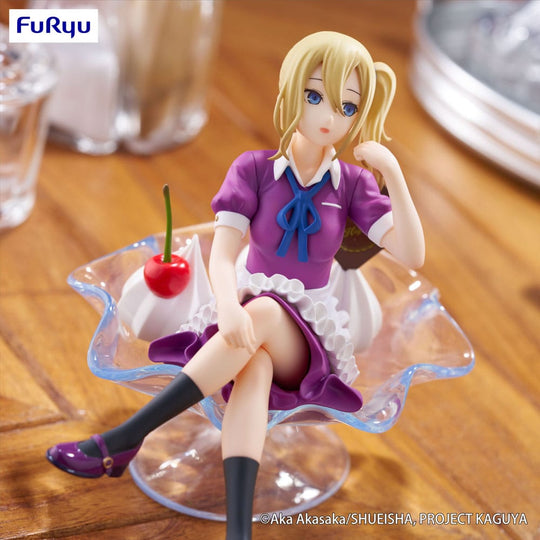 Ai Hayasaka PVC 15cm, pose dynamique
