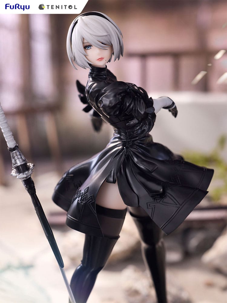 Statuette NieR:Automata 2B Ver1.1a Tenitol Furyu, vue détaillée des plis du vêtement