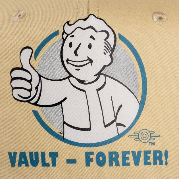 Détail du logo Vault sur la casquette Fallout Snapback en coton.