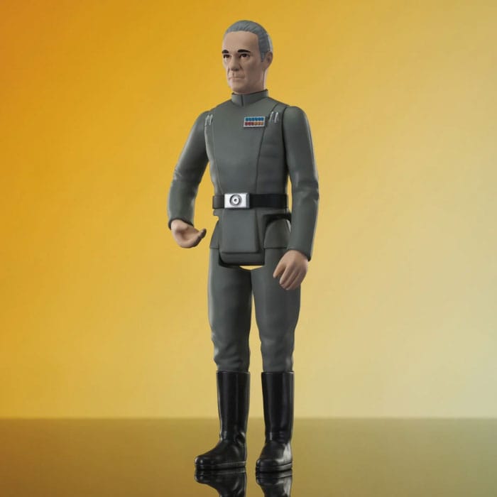 Figurine Grand Moff Tarkin en pose d'exposition