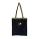 Détail du motif Vif d'Or sur le sac shopping Harry Potter officiel de Groovy