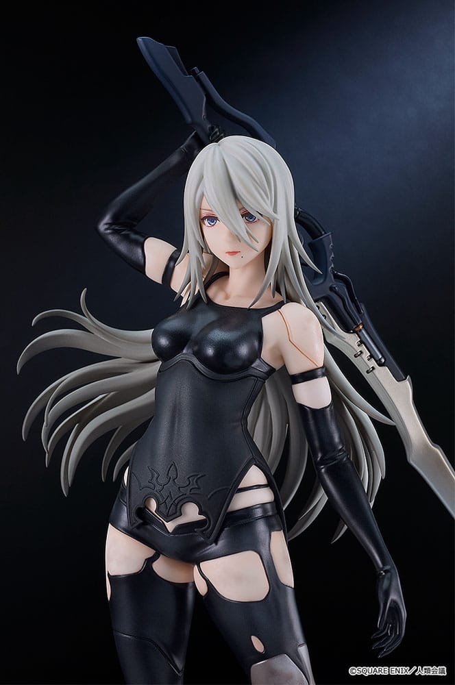 Vue arrière de la figurine A2 NieR: Automata, détails de la tenue