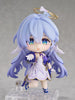 Gros plan sur le visage souriant de la figurine Robin Nendoroid