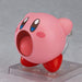 Gros plan sur la figurine Kirby Nendoroid, mettant en valeur les détails de fabrication Good Smile Company