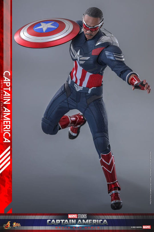 Détail du costume de la figurine Captain America Brave New World