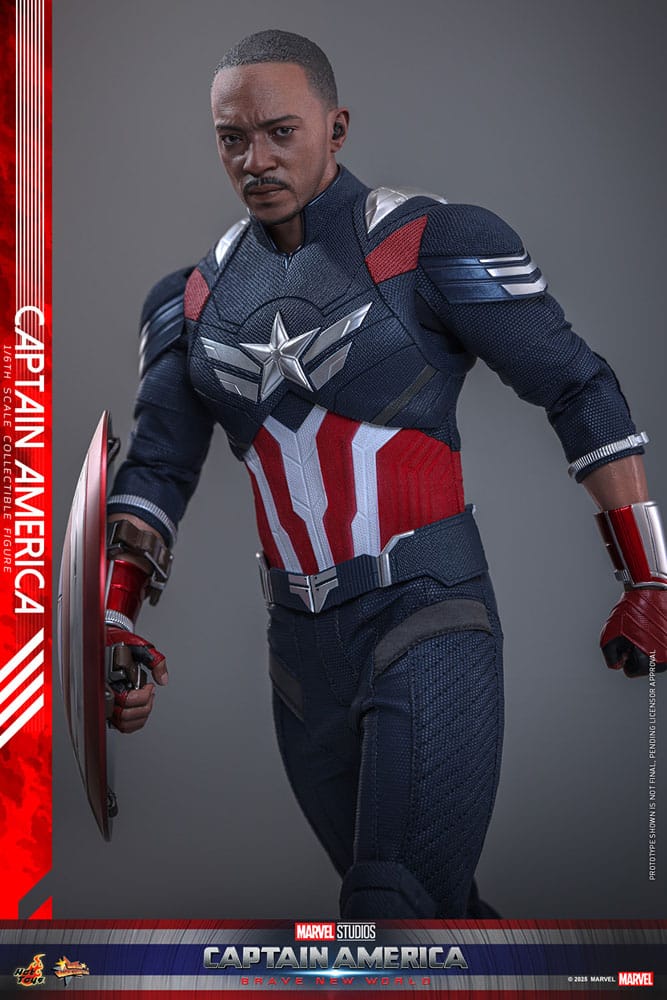 Gros plan sur le visage de la figurine Captain America Hot Toys