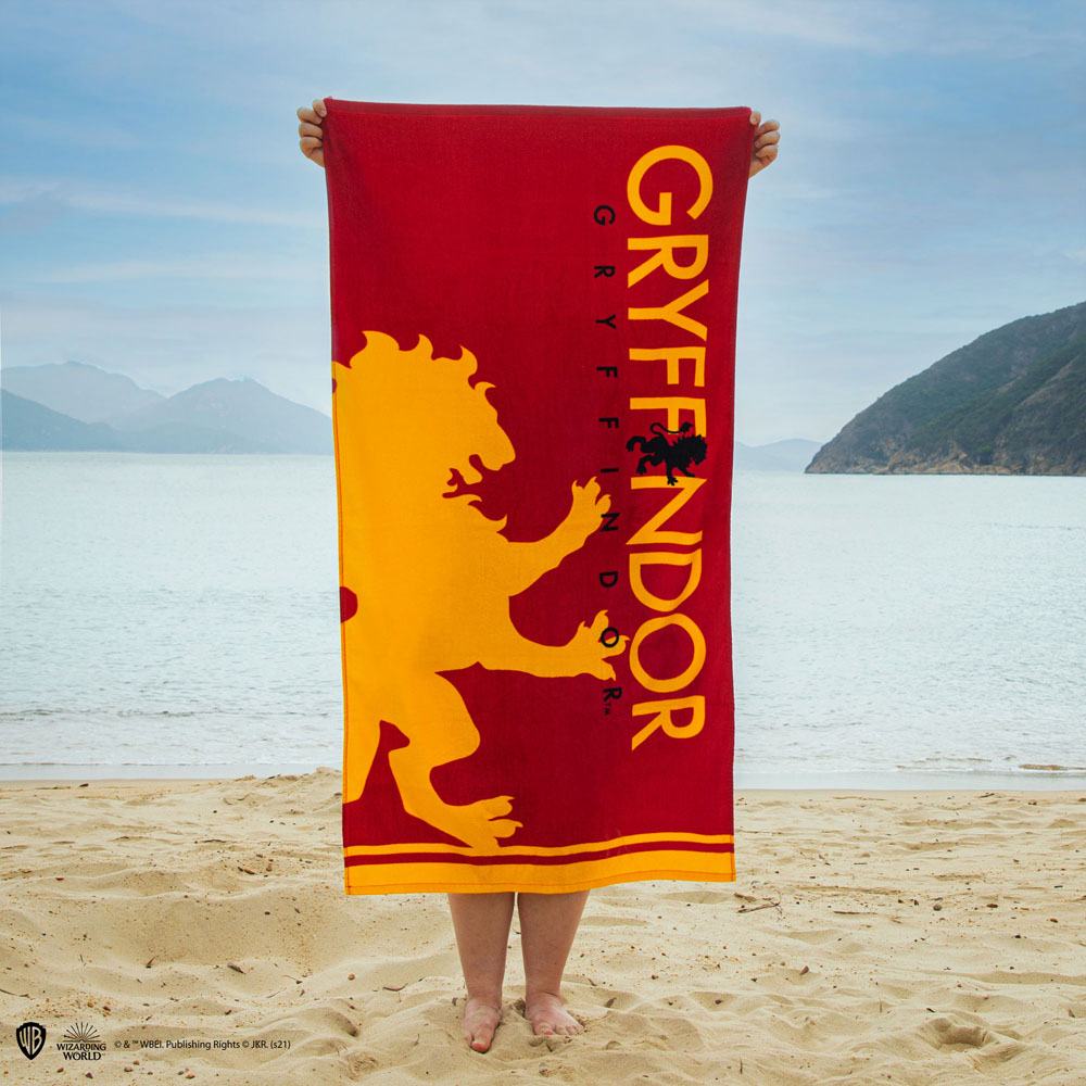 Serviette Harry Potter Gryffondor rouge et or, pliée