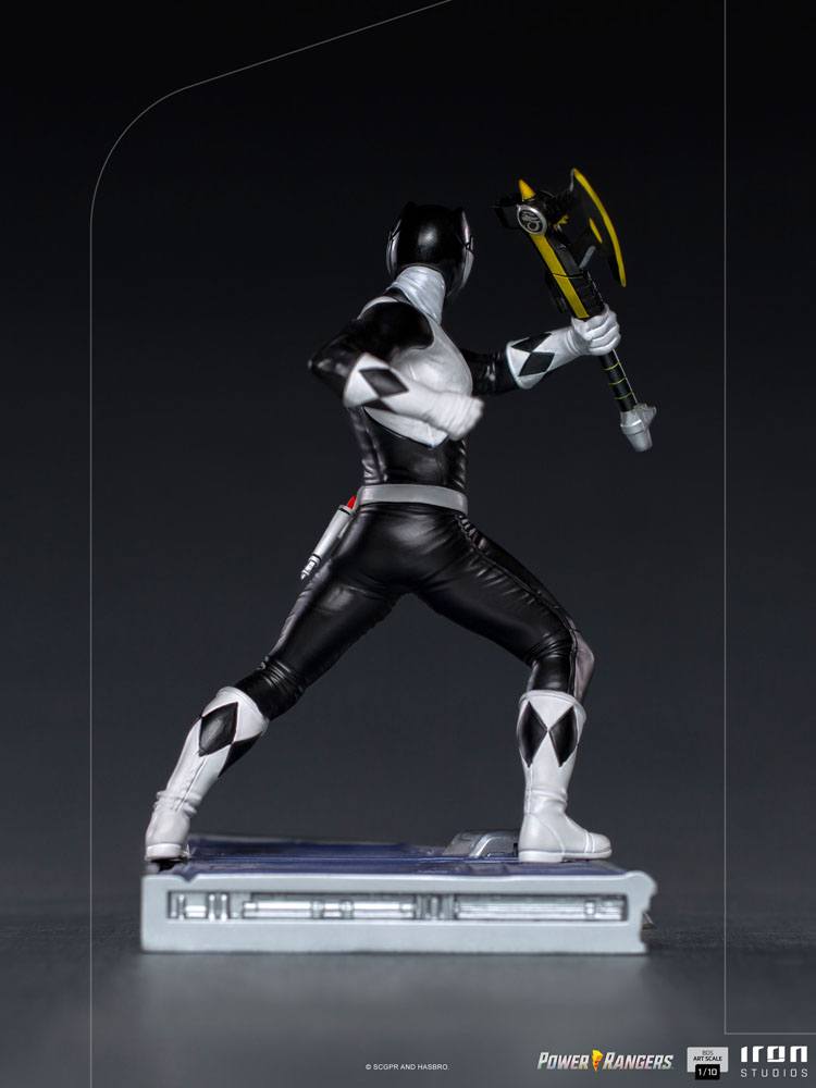 Vue latérale de la figurine Power Rangers Black Ranger