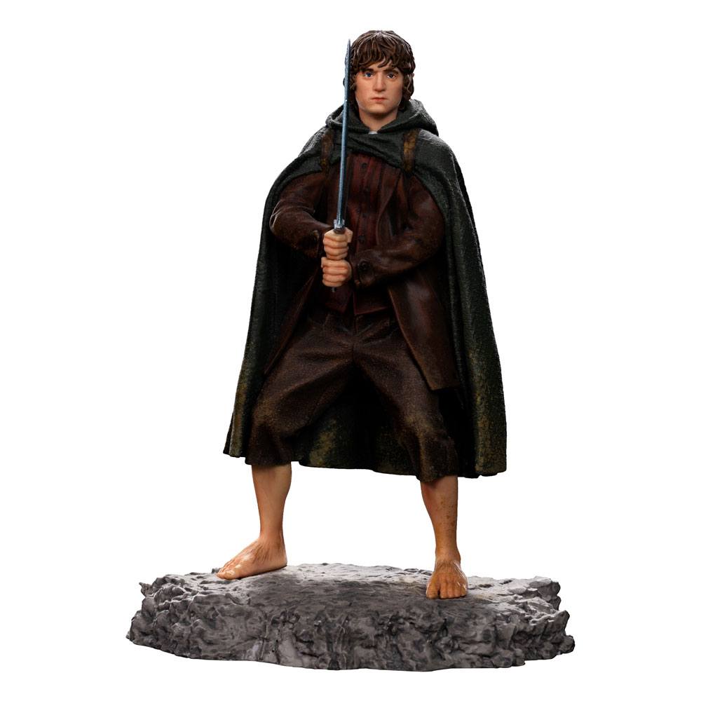 Statuette Frodo Le Seigneur des Anneaux Iron Studios de face