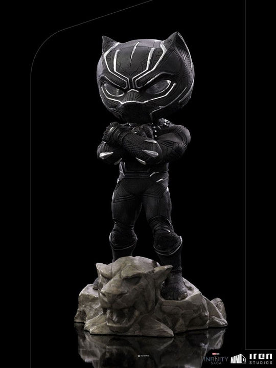 Détail du costume de Black Panther sur la figurine Iron Studios The Infinity Saga
