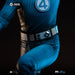 Dos de la statuette Mr. Fantastic et H.E.R.B.I.E avec détails du costume