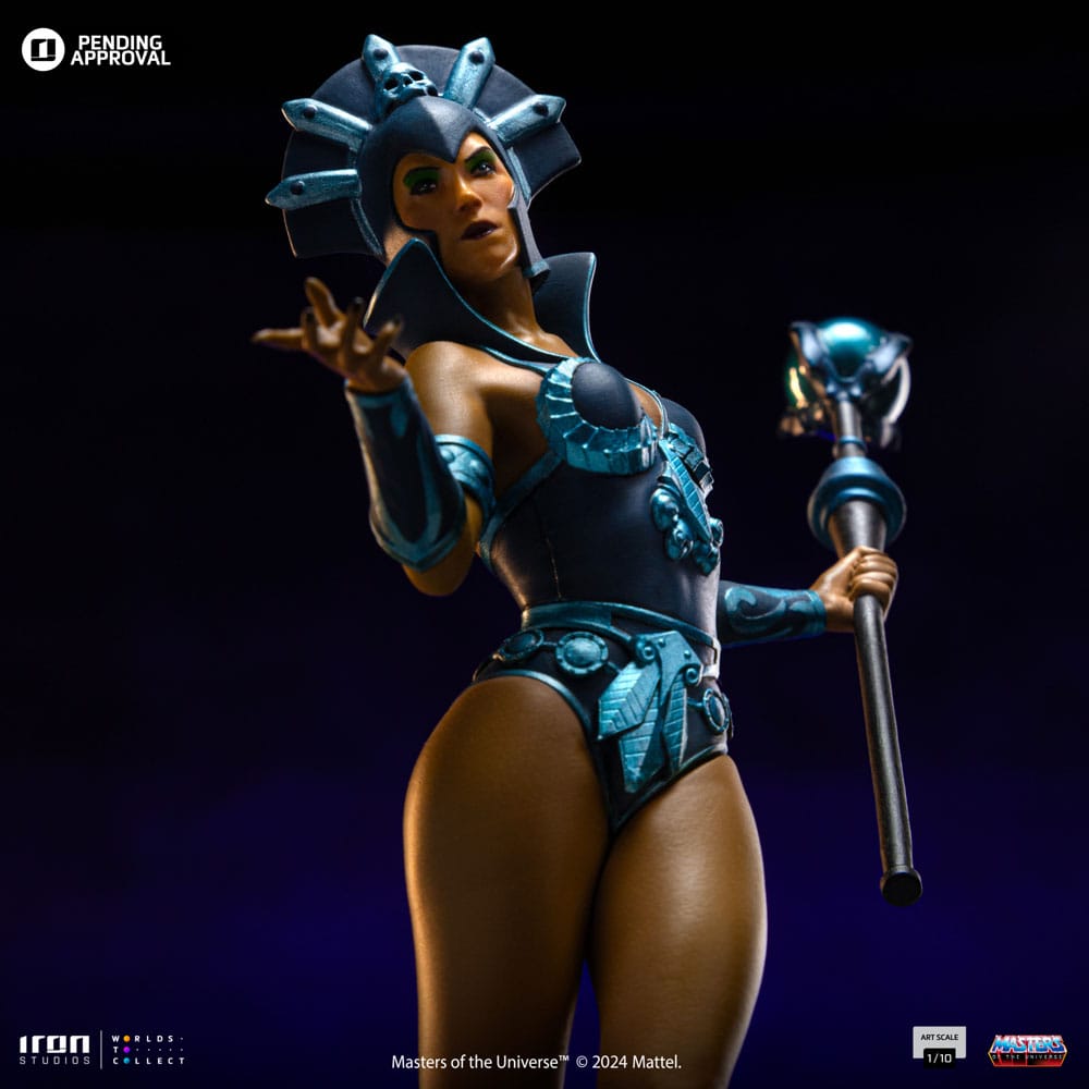 Statuette Evil-Lyn 28 cm, vue de dos