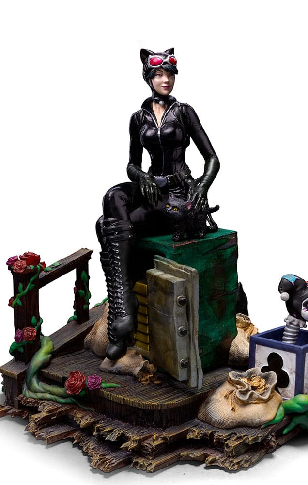 Statuette Catwoman Iron Studios, produit sous licence officielle