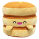 Peluche Yummis Pancake 19 cm Joy Toy vue de face, détails réalistes et texture douce