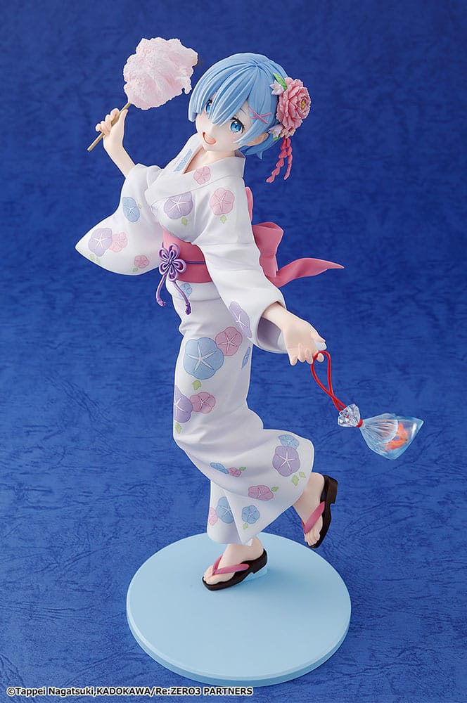 Statuette Rem Re:ZERO en pose élégante