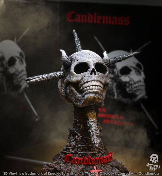 Statuette Candlemass Knucklebonz détail du logo