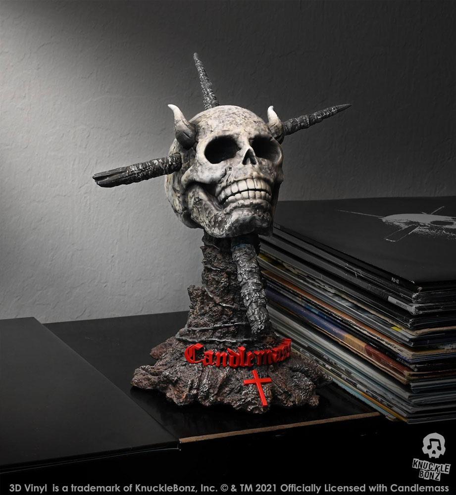 Statuette Candlemass Knucklebonz avec autres objets de collection