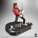 Détail du socle décoratif de la statuette Matthias Jabs édition limitée