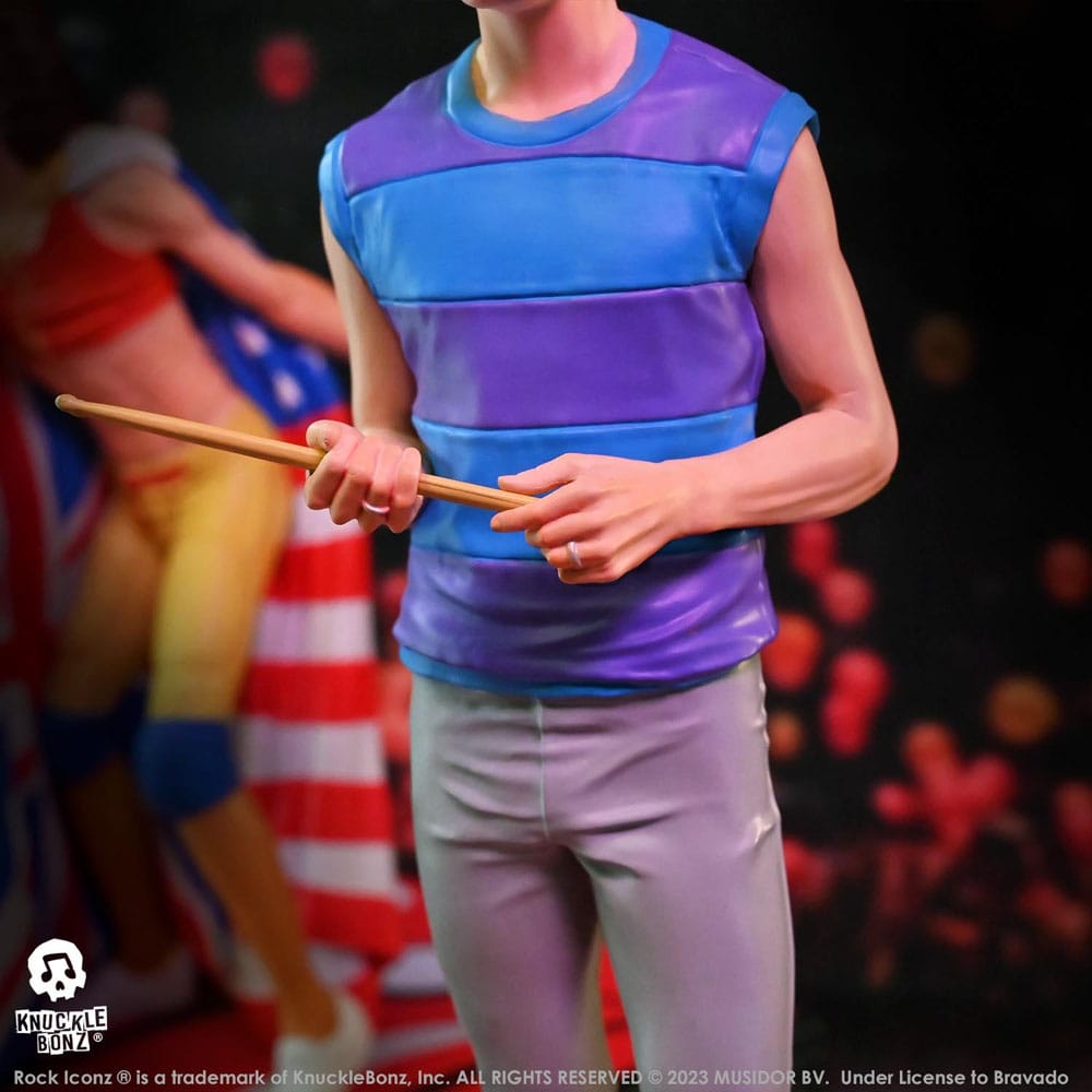 Statuette Charlie Watts Rolling Stones Knucklebonz en situation