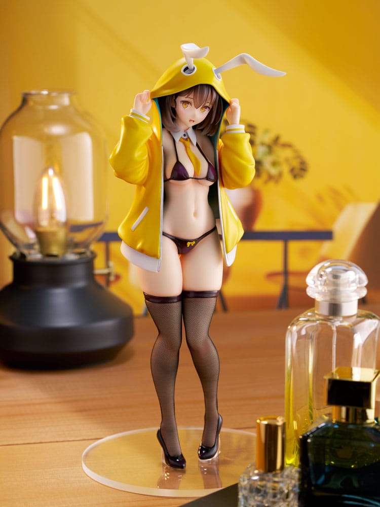Statuette Hinata Sakura 1/6 avec socle et accessoires visibles