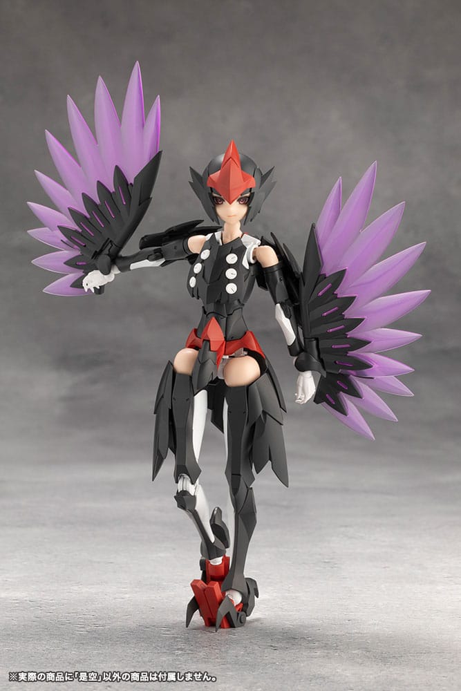 Figurine Zekuu en pose statique élégante