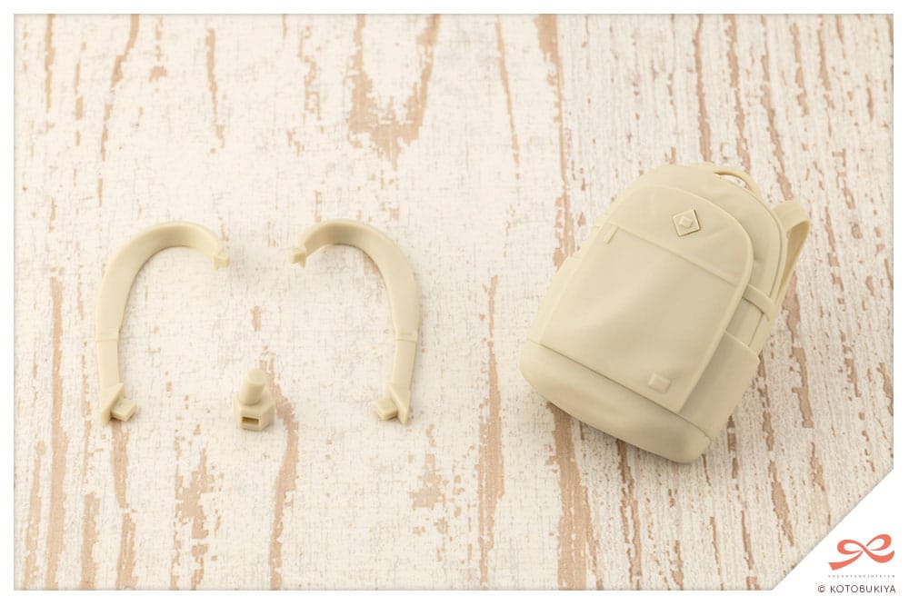 Figurine Eimi Nijimura de Kotobukiya, prête à être exposée