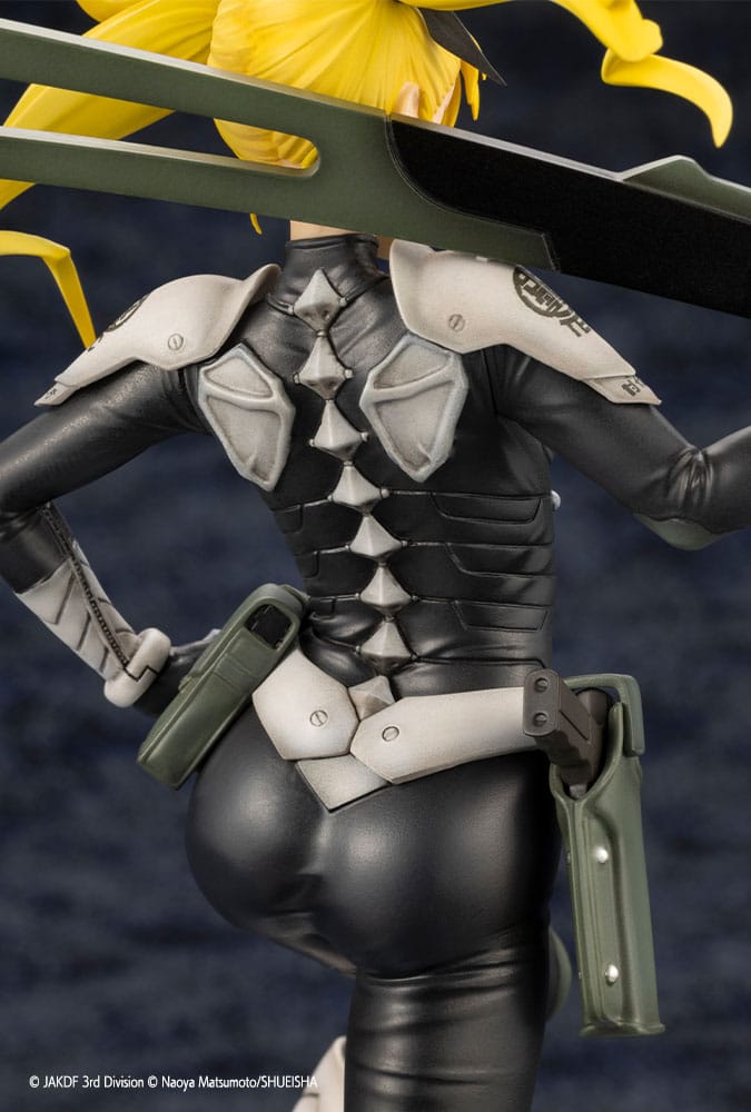 Statuette PVC Kaiju No. 8 Kikoru Shinomiya, emballage boîte-fenêtre