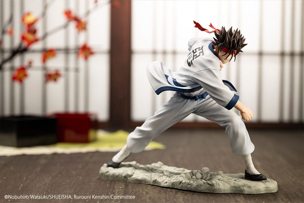 Figurine Sanosuke Sagara de face, détails du visage et des vêtements