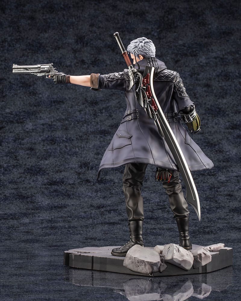 Statuette Devil May Cry 5 Nero ARTFXJ, gros plan sur les détails des vêtements
