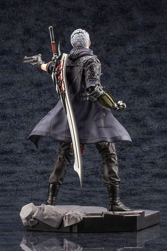 Arrière de la statuette Nero Devil May Cry 5, détails du manteau
