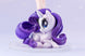 Profil de la statuette Rarity, soulignant la finesse des courbes et des textures