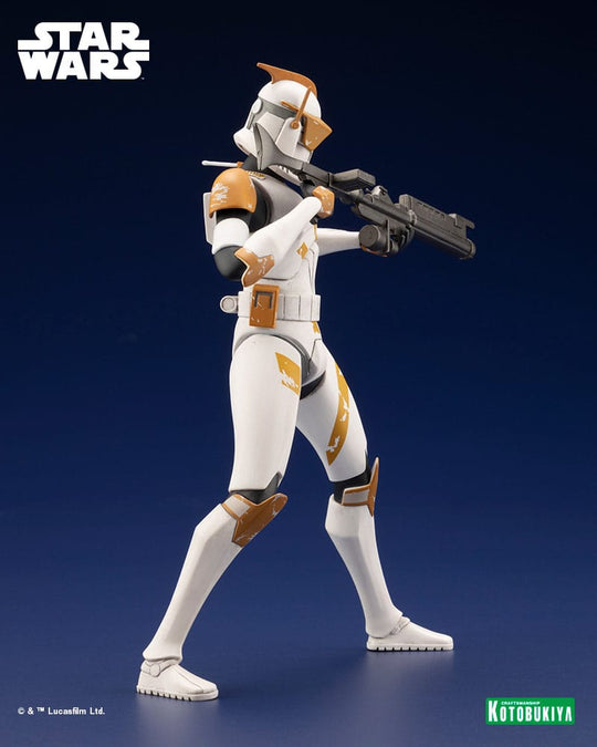 Vue arrière de la figurine Commander Cody ARTFX montrant les détails de l'armure