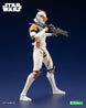 Vue arrière de la figurine Commander Cody ARTFX montrant les détails de l'armure